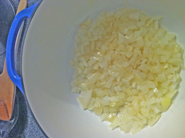 sweat-onions-chili