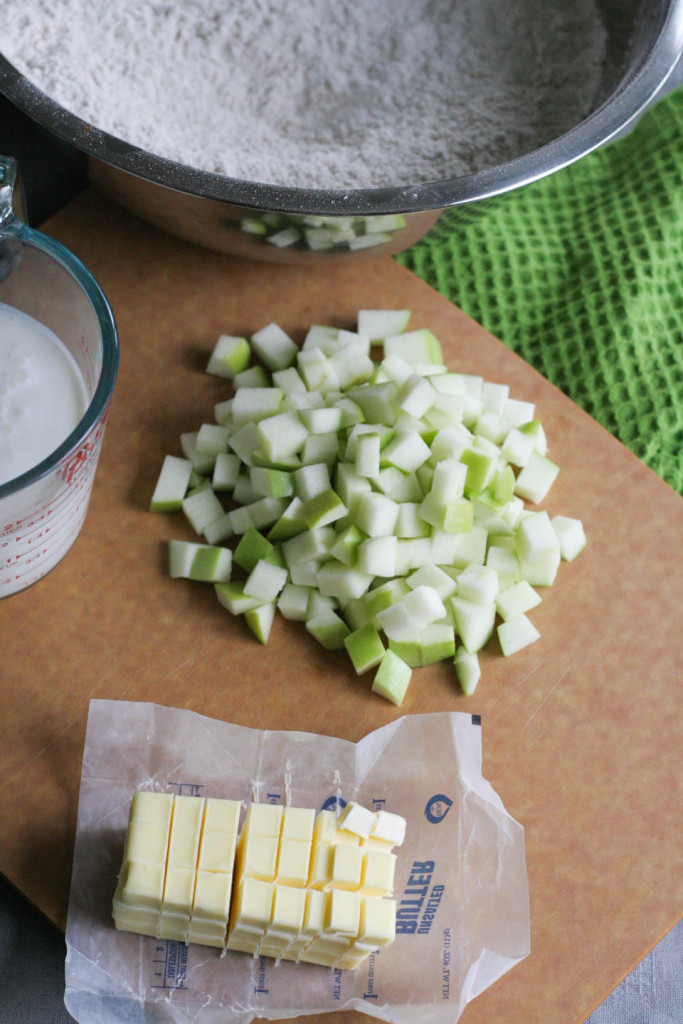 Apple Cinnamon Scones