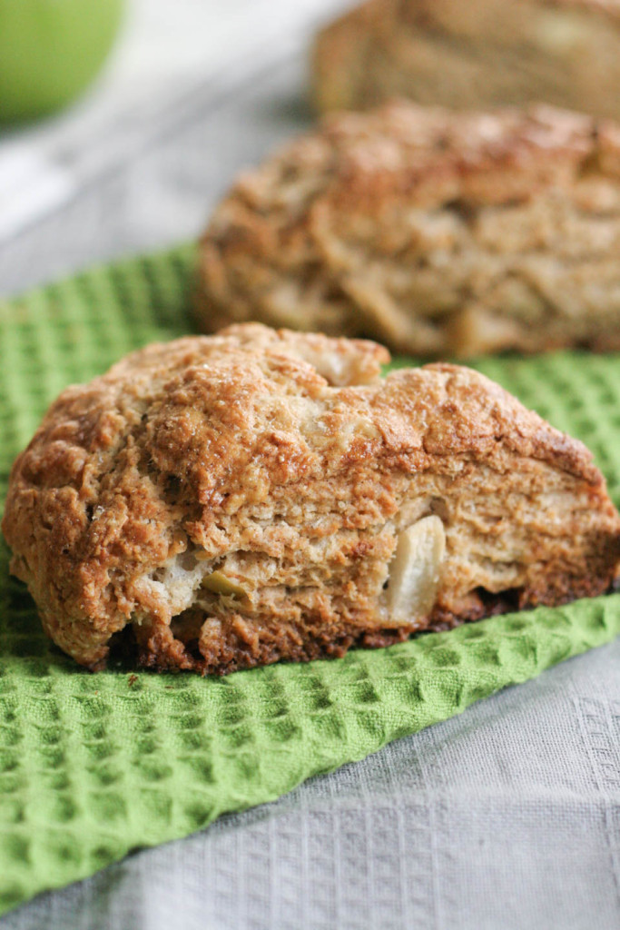 Apple Cinnamon Scones